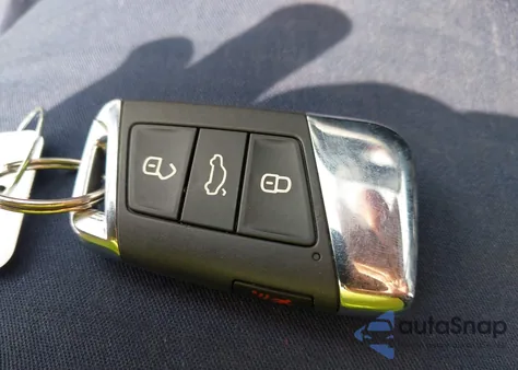 2024 Volkswagen Jetta Gli 40Th Anniversary Edition z USA, uszkodzony, nr VIN 3VW8T7BU9RM004557